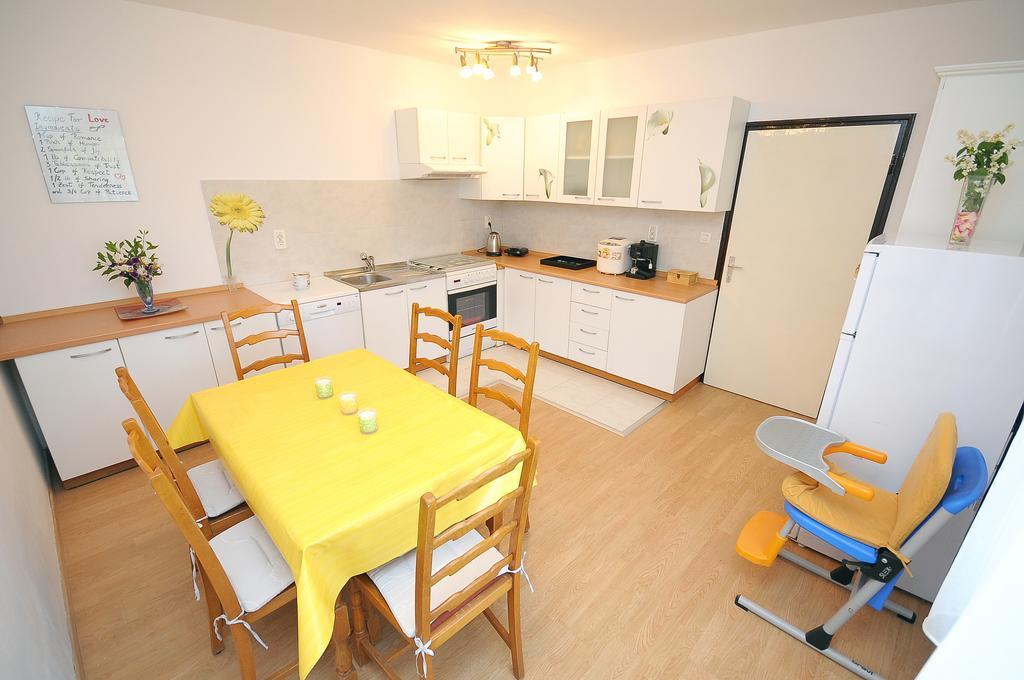 Holiday Home Dioniza 沃德年 客房 照片