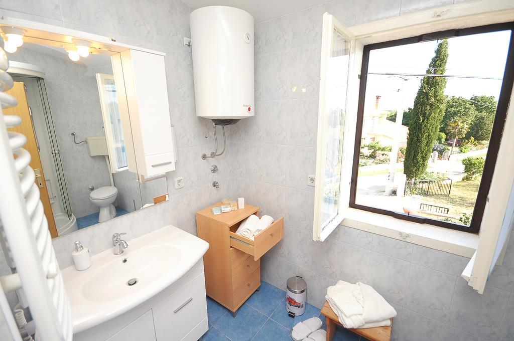Holiday Home Dioniza 沃德年 客房 照片