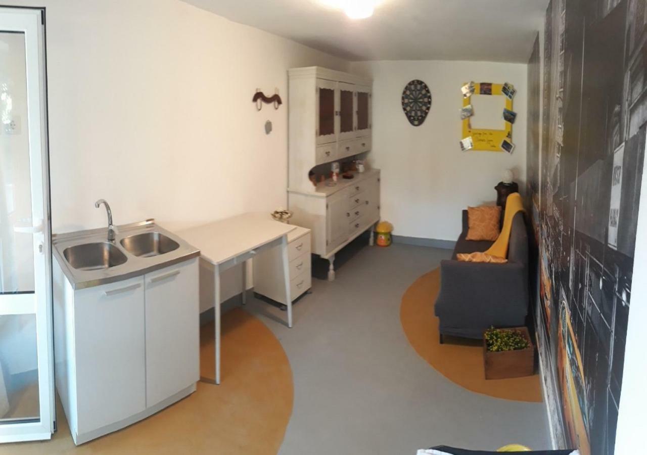 Holiday Home Dioniza 沃德年 外观 照片